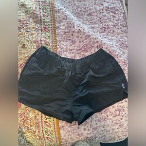 Patagonia barely baggies shorts 2.5”